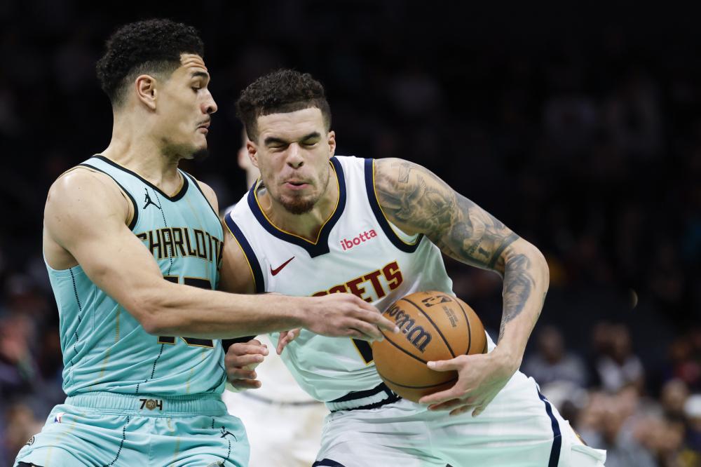 是两位明星 是两位明星