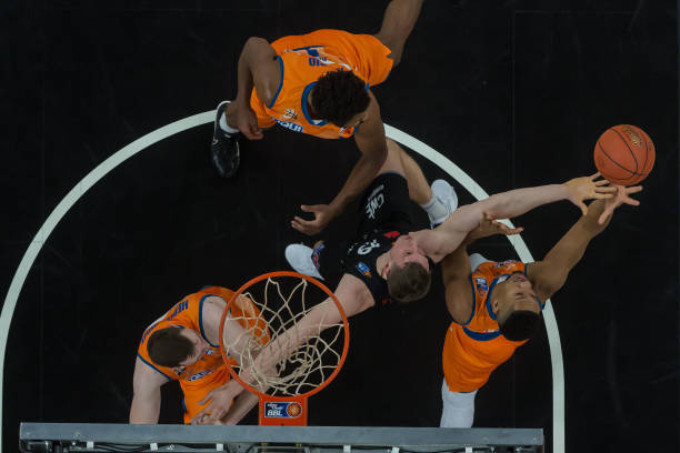 到24岁的 到24岁的